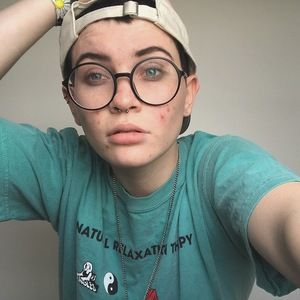 Meet your Posher, Leo